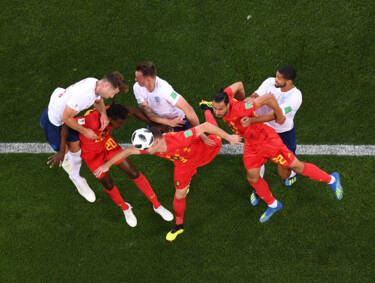 Nikon magazine - photographing football